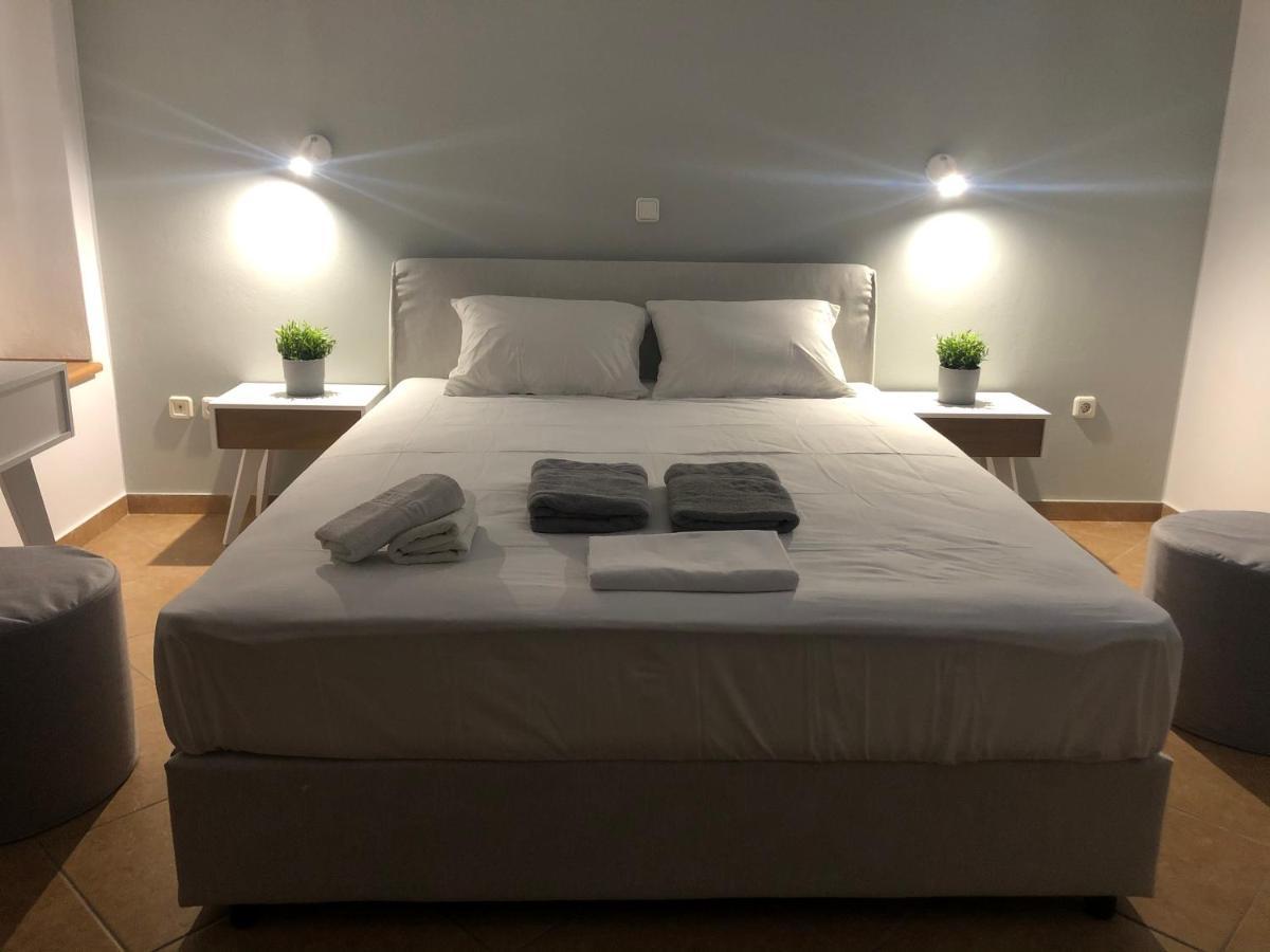 Amaryllis Suites Santorini Fira  Eksteriør bilde