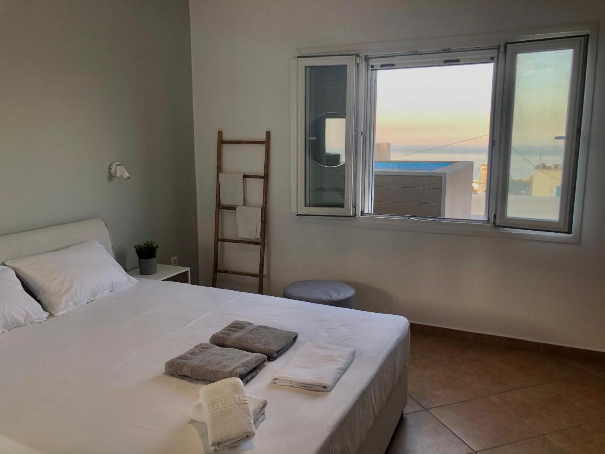 Amaryllis Suites Santorini Fira  Eksteriør bilde