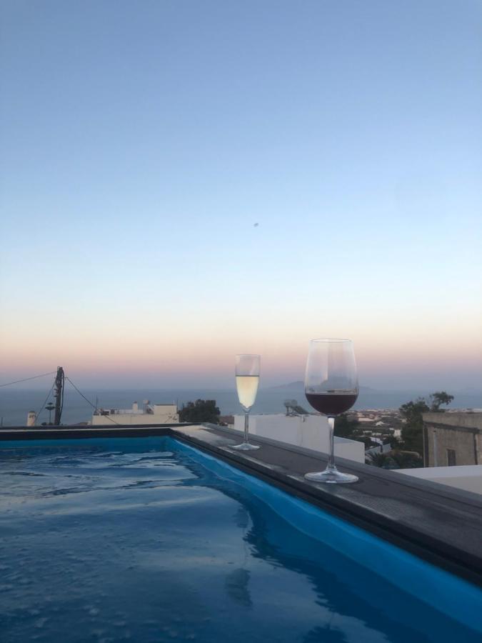 Amaryllis Suites Santorini Fira  Eksteriør bilde