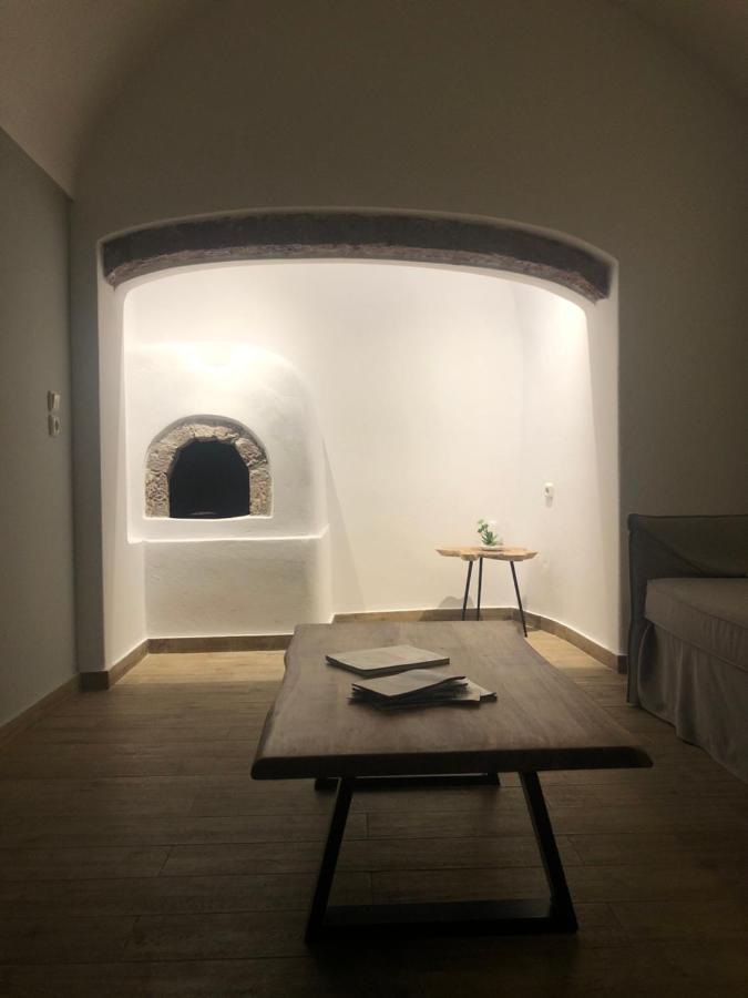 Amaryllis Suites Santorini Fira  Eksteriør bilde