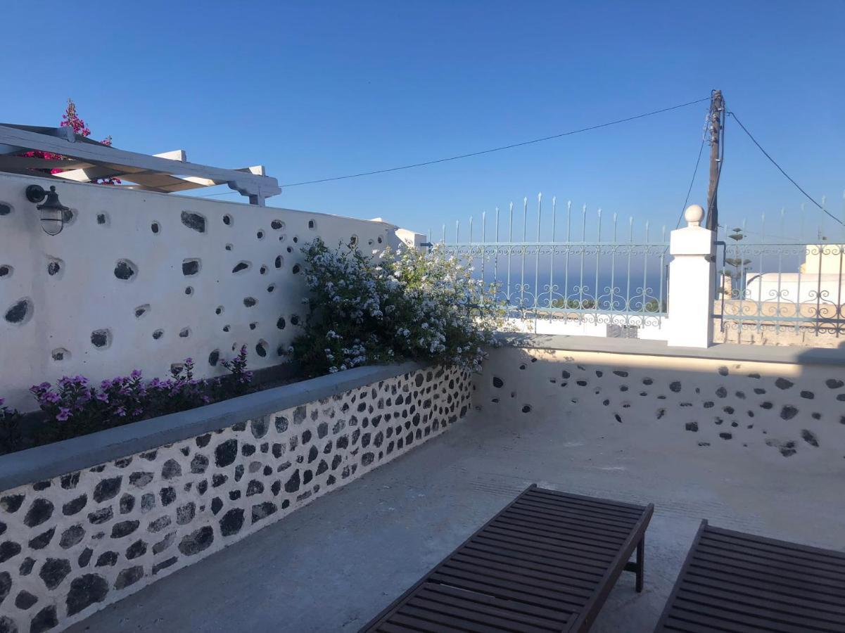 Amaryllis Suites Santorini Fira  Eksteriør bilde
