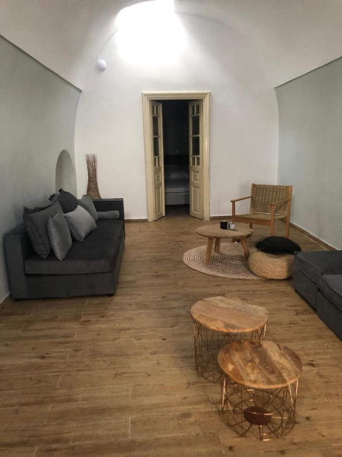 Amaryllis Suites Santorini Fira  Eksteriør bilde